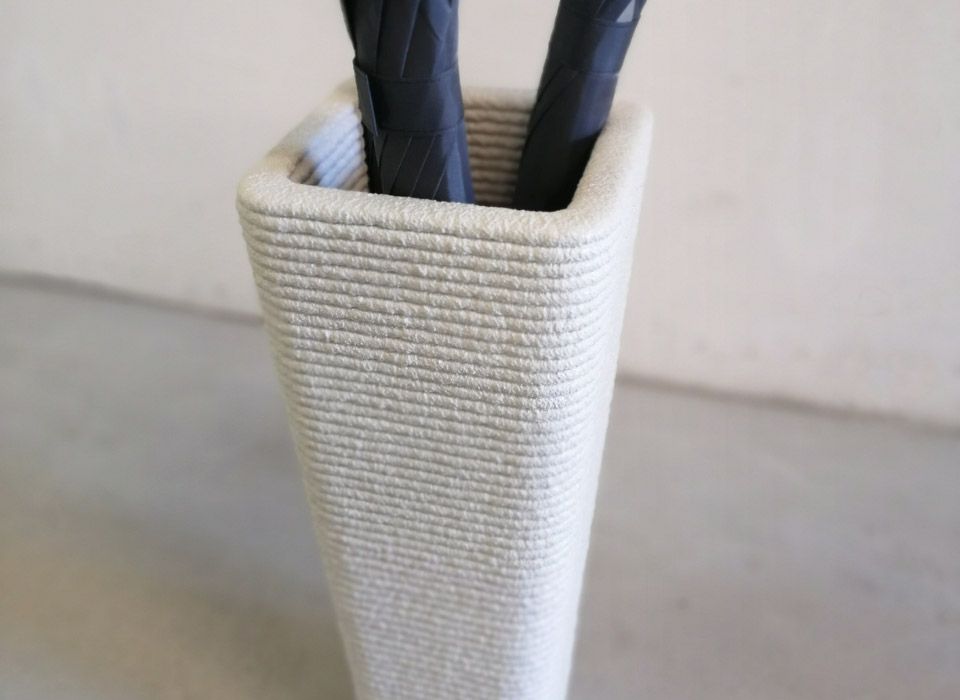 Schirmständer mit dem 3D Betondrucker gedruckt 